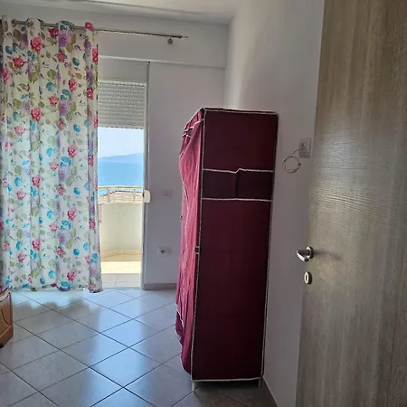 Mai Lägenhet Sarandë